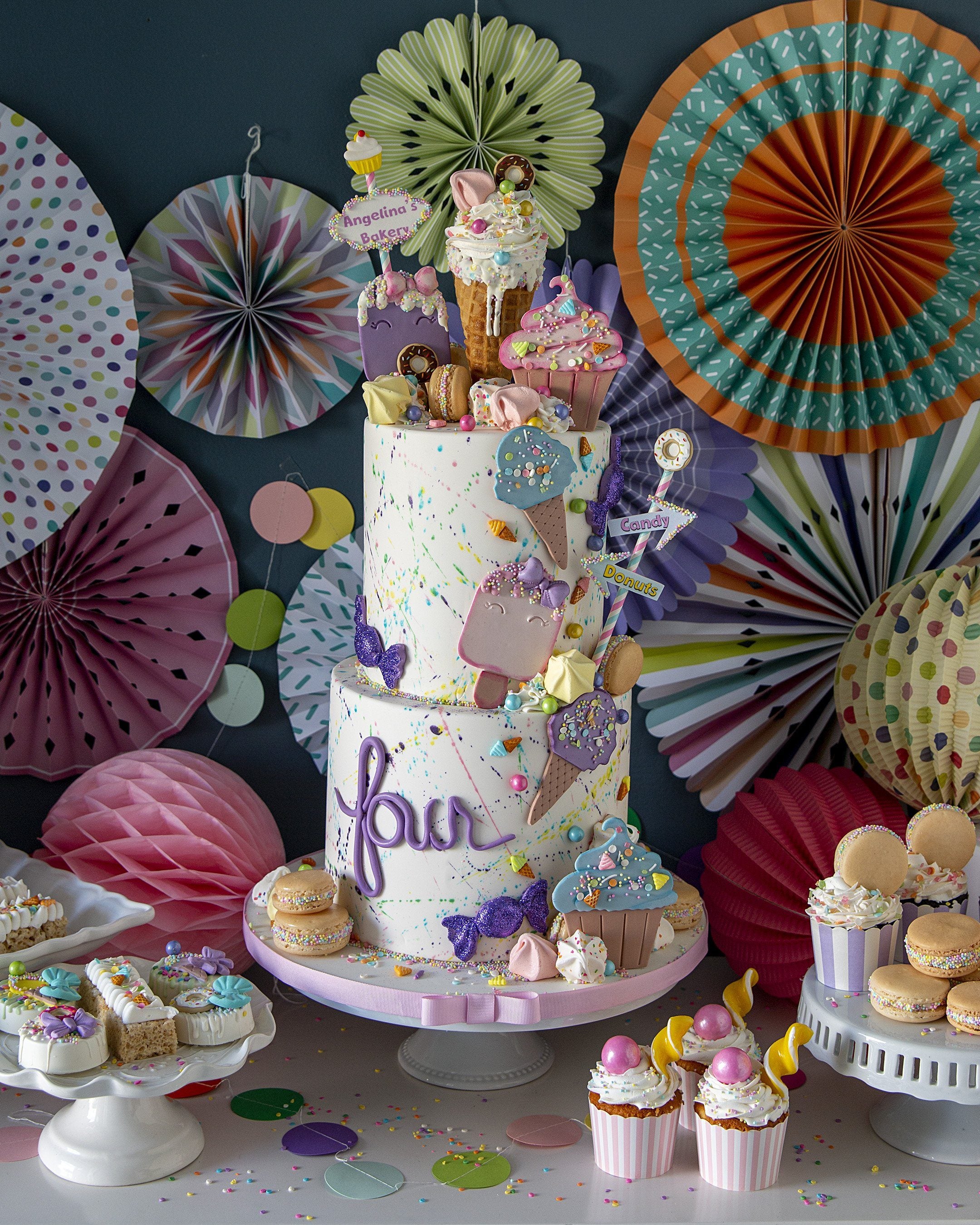 Empire Bespoke Cakes | weddingsonline